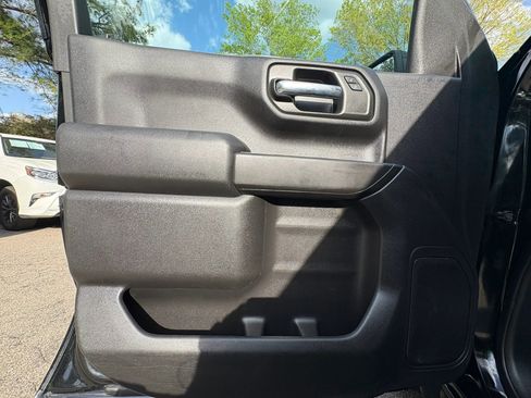 Used 2019 Chevrolet Silverado 1500 Custom Trail Boss w/ Custom Convenience Package image 31