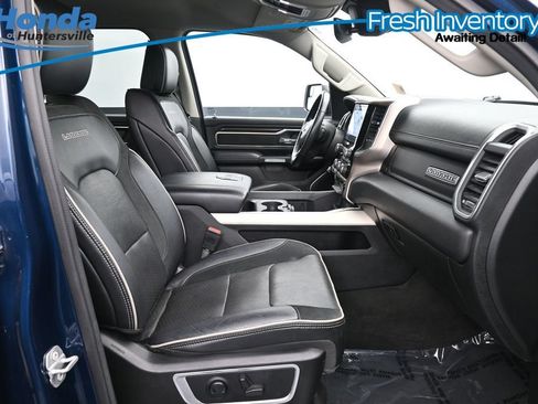 Used 2022 RAM 1500 Laramie AWD/4WD image 15