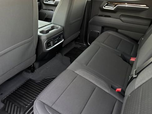 New 2026 GMC Sierra 1500 Elevation image 12