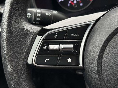 Certified 2023 Kia Forte LXS image 24