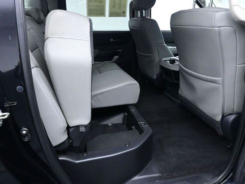 Used 2022 Toyota Tundra Limited image 23