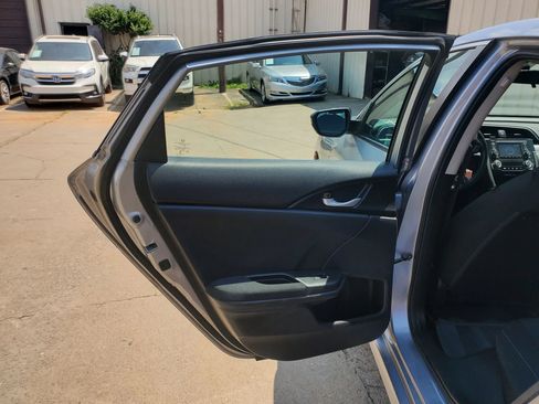 Used 2017 Honda Civic LX image 25