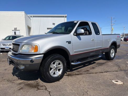 Used 2002 Ford F150 Lariat AWD/4WD image 9