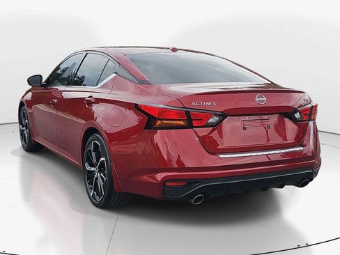Used 2023 Nissan Altima 2.5 SR FWD image 6