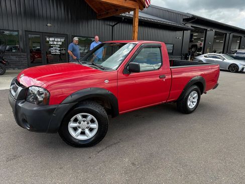 Used 2001 Nissan Frontier XE RWD image 1