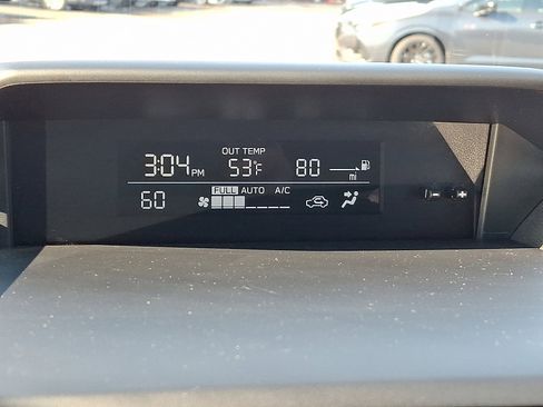 Certified 2023 Subaru Crosstrek 2.0i image 25