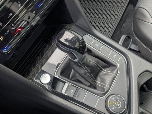 New 2026 Volkswagen Taos SEL AWD/4WD image 16