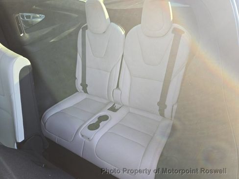 Used 2024 Tesla Model X AWD/4WD image 4