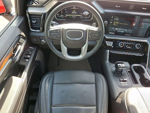 Used 2024 GMC Sierra 1500 Denali w/ Denali Reserve Package AWD/4WD image 12