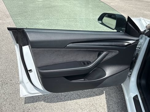 Used 2021 Tesla Model 3 Long Range AWD/4WD image 13