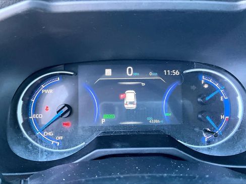 Certified 2025 Toyota RAV4 XLE image 23