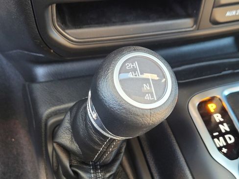 New 2026 Jeep Gladiator Sport AWD/4WD image 19
