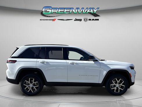 New 2025 Jeep Grand Cherokee Limited image 5