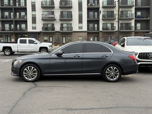 Used 2016 Mercedes-Benz C 300 4MATIC Sedan image 4
