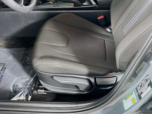 Certified 2025 Hyundai Elantra Sport FWD image 19