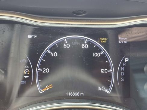 Used 2015 Jeep Grand Cherokee Overland image 15