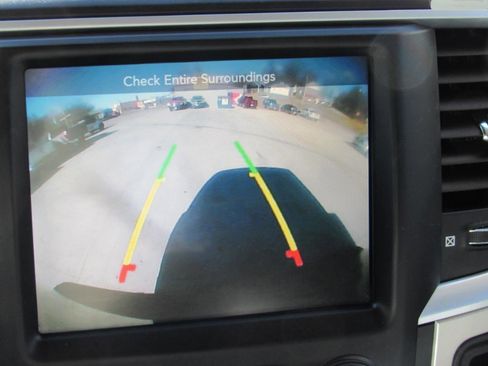 Used 2016 RAM 1500 Big Horn image 29