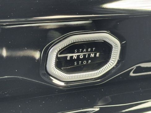 New 2026 Jeep Grand Cherokee Altitude AWD/4WD image 6