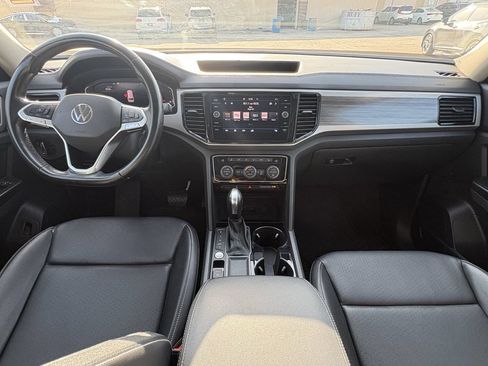 Used 2021 Volkswagen Atlas SEL FWD image 25