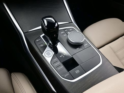 Used 2022 BMW M340i xDrive w/ Premium Package image 22