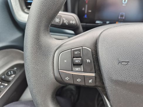 New 2025 Ford Maverick XLT image 24