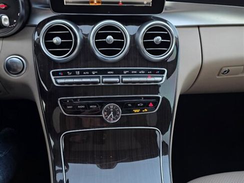 Used 2018 Mercedes-Benz C 300 Sedan w/ Multimedia Package image 15