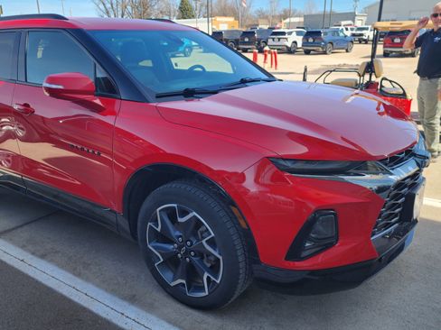 Used 2019 Chevrolet Blazer RS image 3