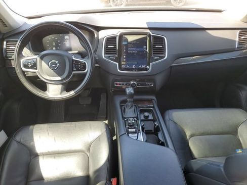 Used 2018 Volvo XC90 T5 Momentum w/ Convenience Package FWD image 27