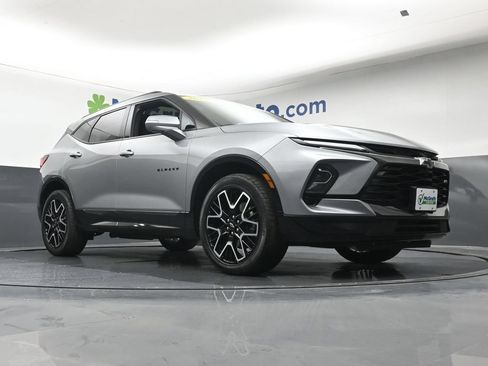 Used 2023 Chevrolet Blazer RS w/ Driver Confidence II Package AWD/4WD image 26