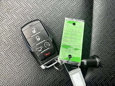 Used 2022 RAM 1500 Laramie image 11