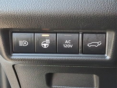 Used 2025 Toyota Grand Highlander AWD Hybrid image 30