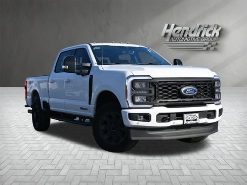 Used 2024 Ford F250 Lariat w/ Lariat Ultimate Package image 2