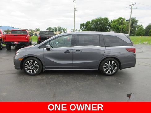 Used 2025 Honda Odyssey Elite image 10