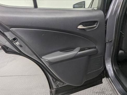 Used 2020 Lexus UX 200 w/ Accessory Package FWD image 16