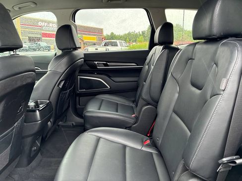 Used 2024 Kia Telluride S AWD/4WD image 14