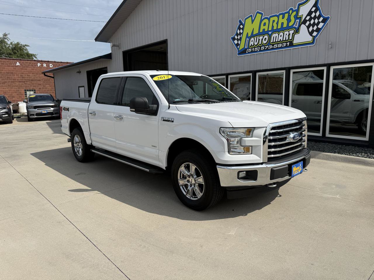 Used 2017 Ford F150 XLT w/ Equipment Group 302A Luxury AWD/4WD image 1