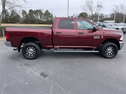 Used 2018 RAM 2500 Tradesman w/ Chrome Appearance Group image 32