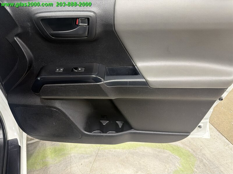 Used 2021 Toyota Tacoma SR RWD image 26