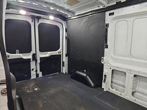 Used 2022 Ford E-Transit Medium Roof w/ Load Area Protection Package RWD image 20