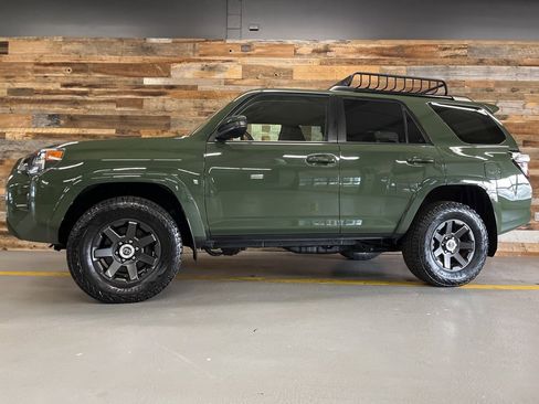 Used 2021 Toyota 4Runner Trail Special Edition image 45