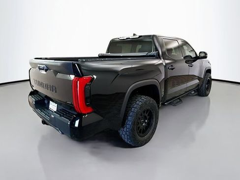 Used 2022 Toyota Tundra SR5 w/ SR5 Convenience Package image 7