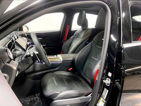 Used 2025 Mercedes-Benz GLC 43 AMG 4MATIC Coupe image 8