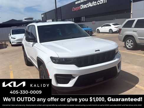 Used 2024 Jeep Grand Cherokee Altitude AWD/4WD image 1