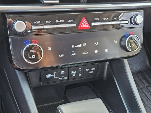 Used 2025 Hyundai Tucson SEL FWD image 22