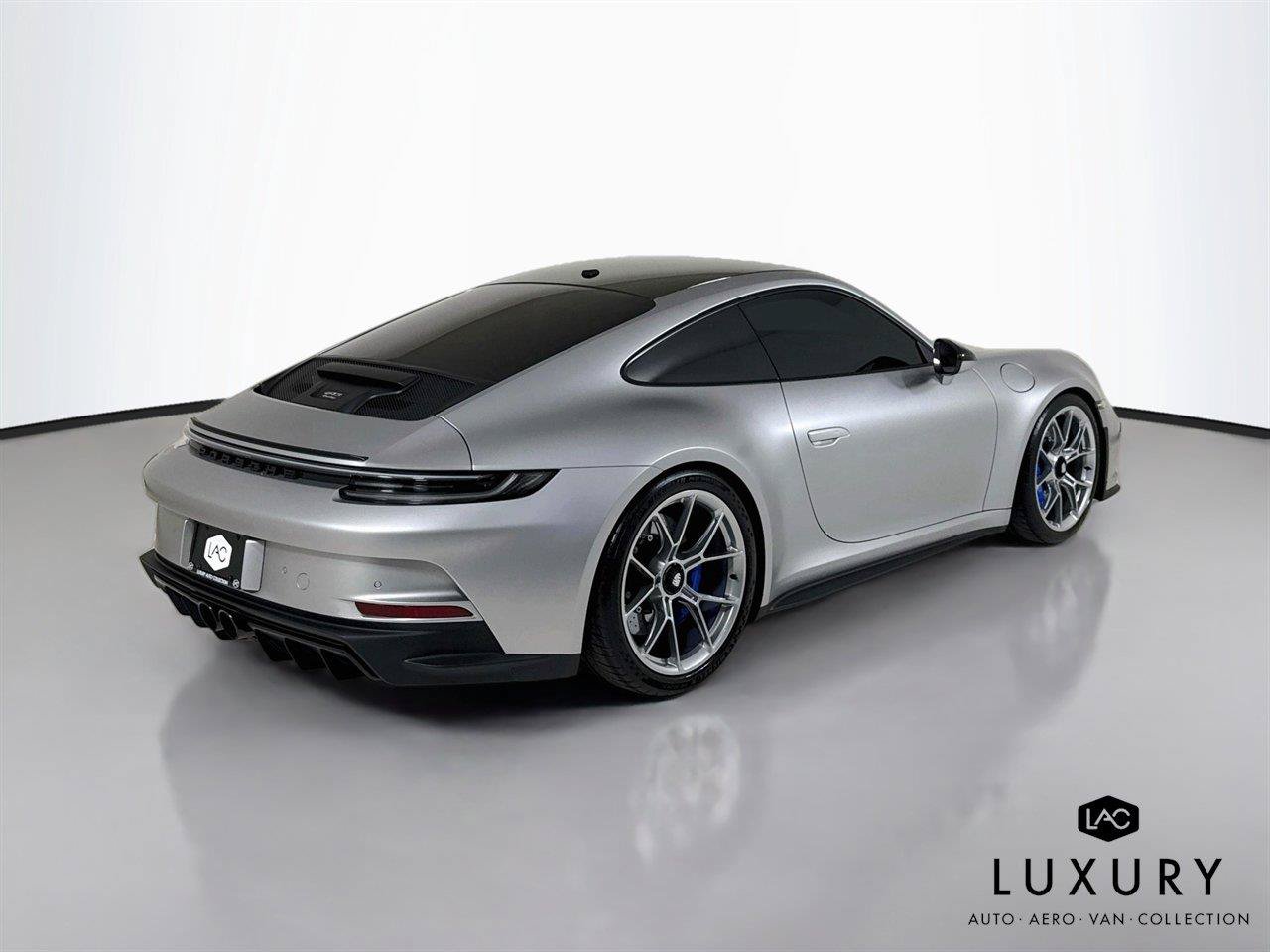 Used 2023 Porsche 911 GT3 RWD image 5