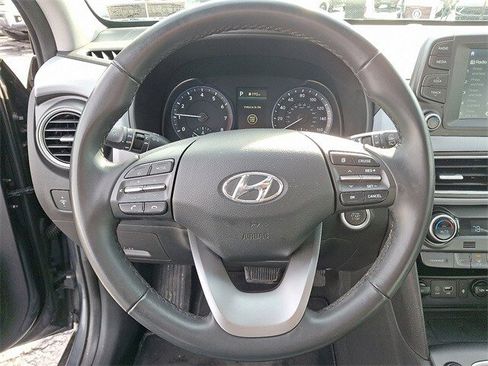 Certified 2021 Hyundai Kona Limited w/ Cargo Package image 20