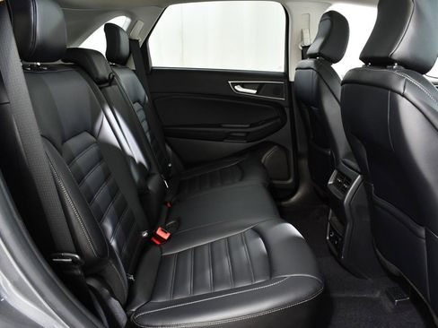 Used 2022 Ford Edge SEL w/ Convenience Package image 19