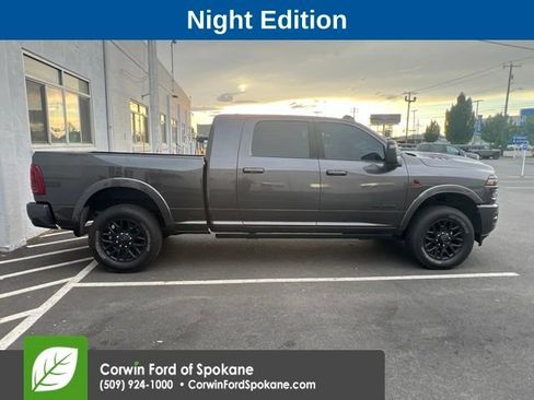 Used 2025 RAM 3500 Limited AWD/4WD image 5