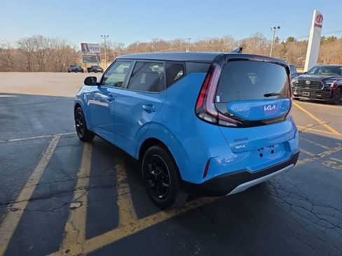 Used 2024 Kia Soul S image 6