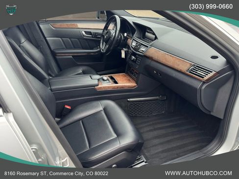 Used 2013 Mercedes-Benz E 350 4MATIC Sedan image 10